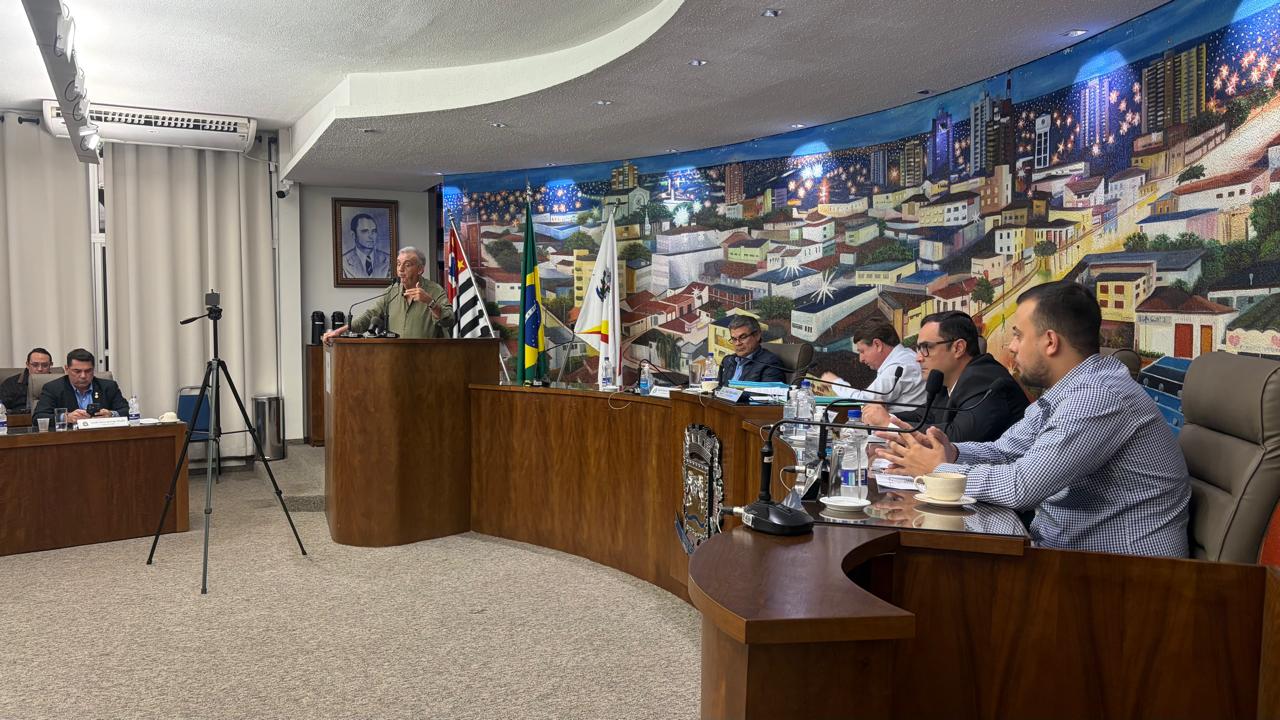 Câmara realiza a última sessão do mês de junho