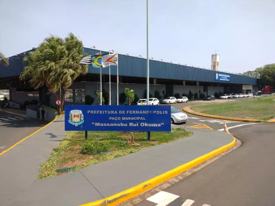 Prefeitura de Fernandópolis muda horário de expediente na próxima segunda-feira devido a jogo do Brasil na Copa