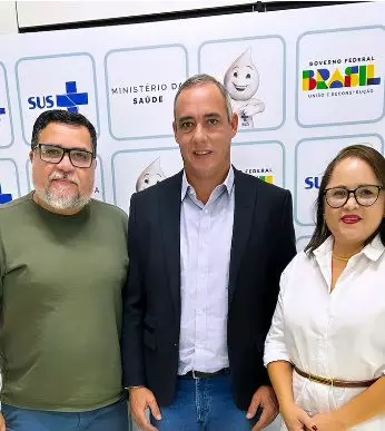 Macedônia recebe van e ambulância para reforçar atendimento na saúde após articulação em Brasília