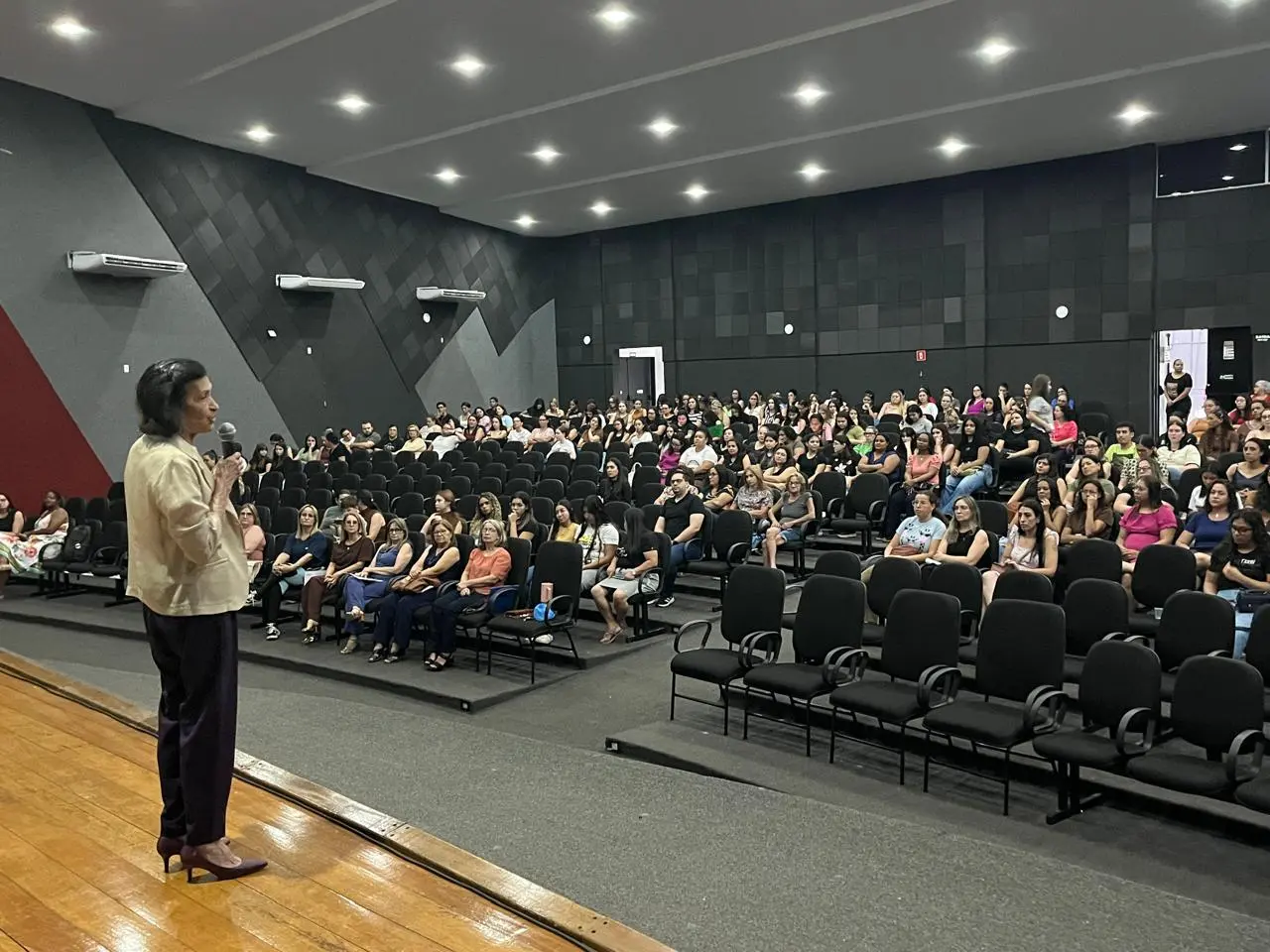 Capacitação prepara profissionais da Educação para a volta às aulas em Santa Fé do Sul