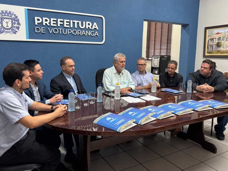 Votuporanga adere à ARES-PCJ e passa a contar com regulação independente do saneamento