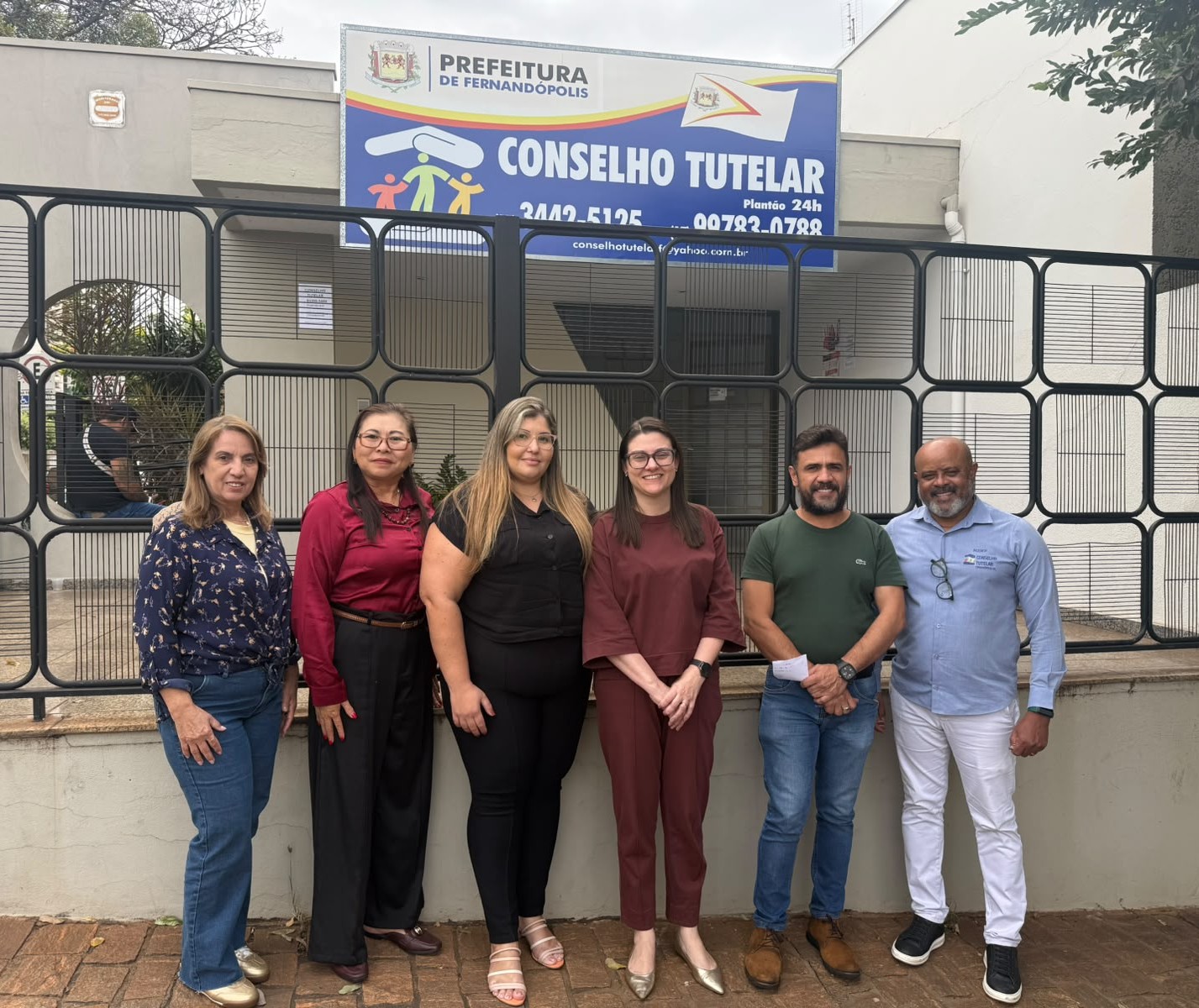 Prefeitura entrega novo veículo ao Conselho Tutelar