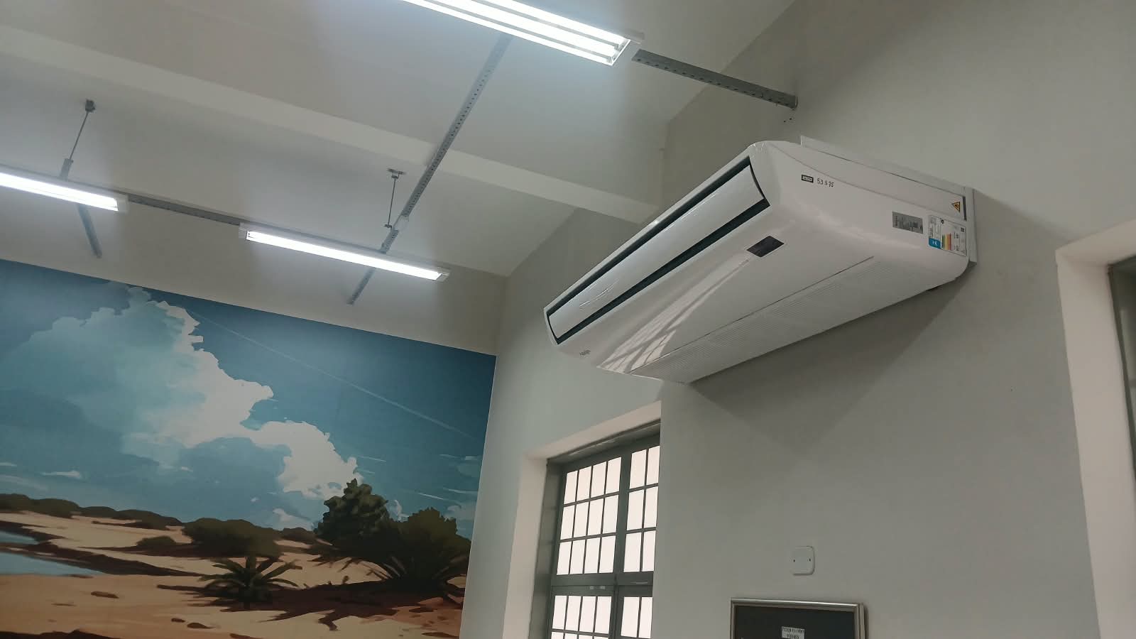 Museu de Paleontologia de Fernandópolis recebe melhorias na infraestrutura elétrica para funcionamento de aparelhos de ar-condicionado