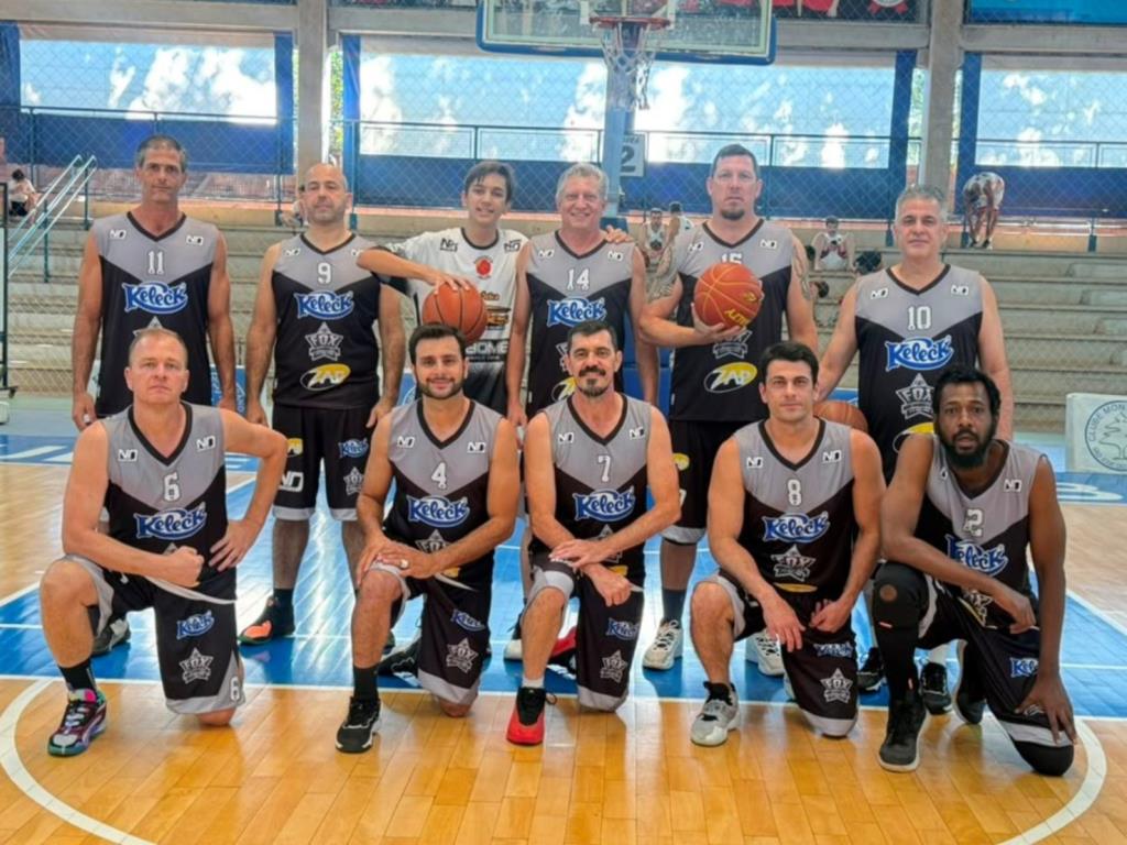 Basquete Master de Jales controla o jogo, mas vitória escapa nos minutos finais contra Cedral