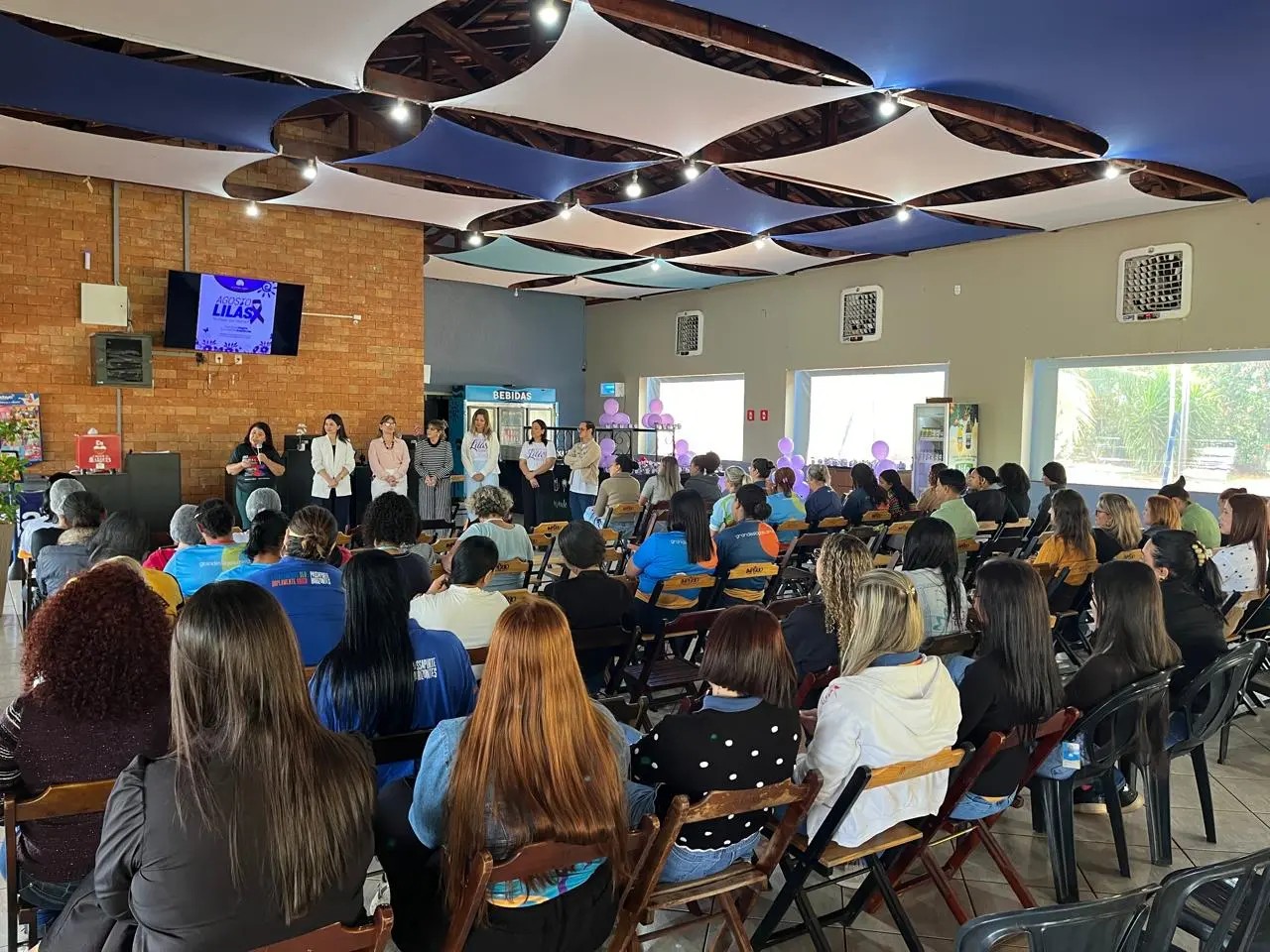 Agosto Lilás: Grandes Lagos Resort promove palestra “Mulheres que Inspiram” para colaboradores