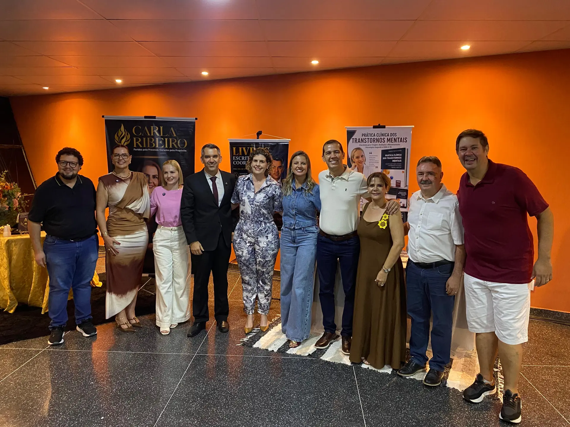 Books & Foods abre programação com roda de conversa e valoriza escritores de Santa Fé do Sul