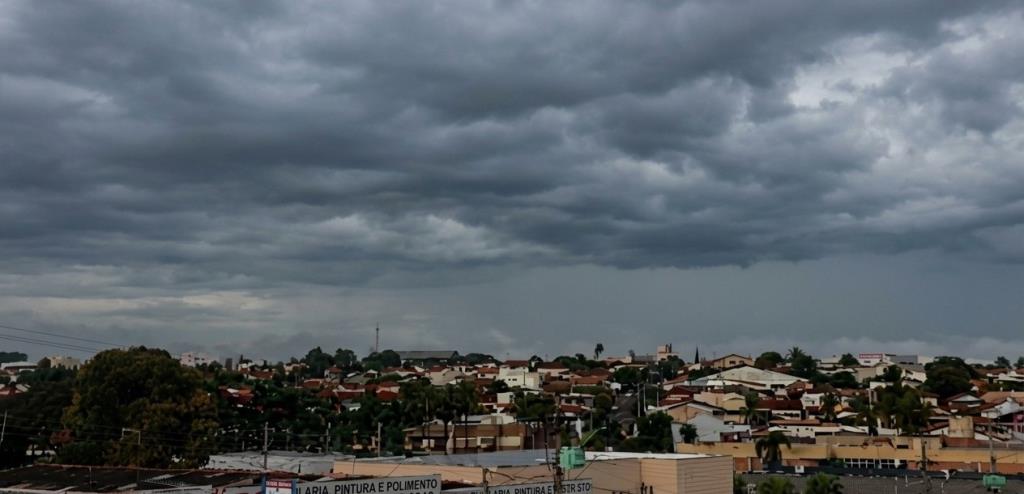 Defesa Civil alerta para possibilidade de temporais em Fernandópolis e região