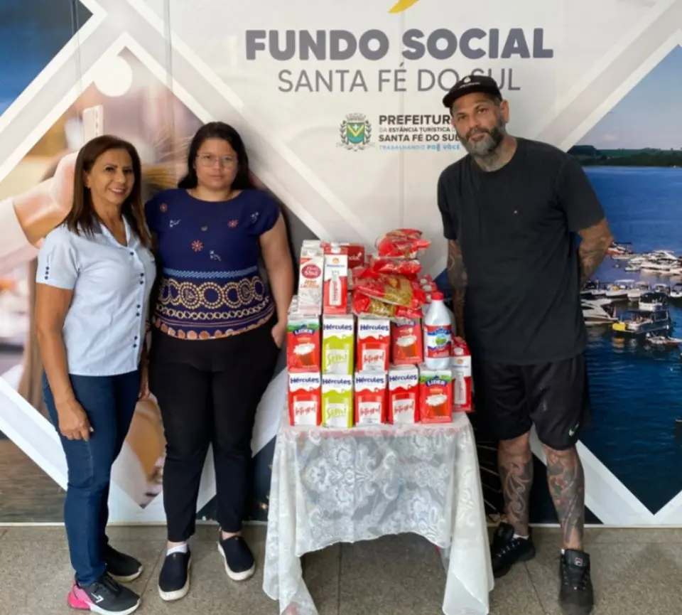 Fundo Social de Solidariedade recebe doação arrecadada durante o 6º Santa Fé Tattoo Fest