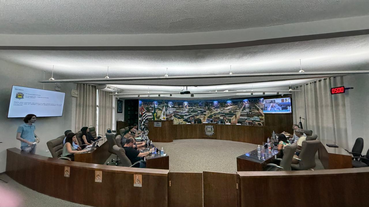 Câmara de Fernandópolis aprova crédito suplementar de R$ 2,2 milhões para pagamento de servidores da saúde