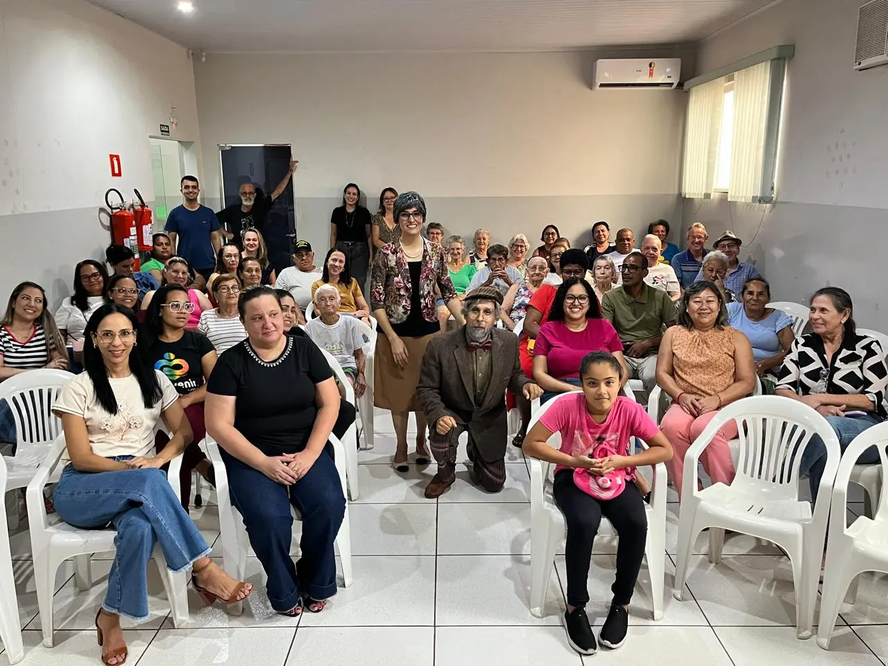 CREAS promove manhã especial para celebrar o Dia Nacional e Internacional da Pessoa Idosa