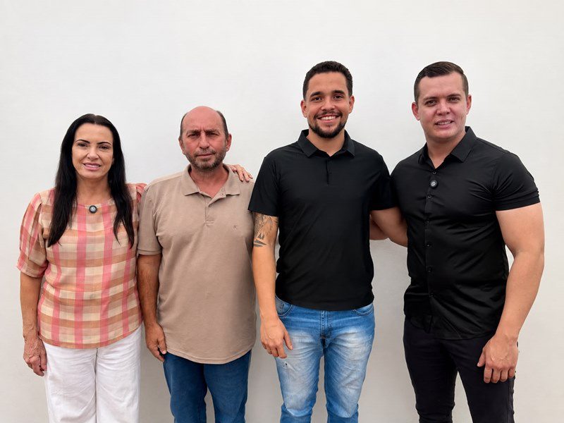 Vanja Sabino renuncia à candidatura e Vado e Pedro Antônio formam nova chapa em Macedônia