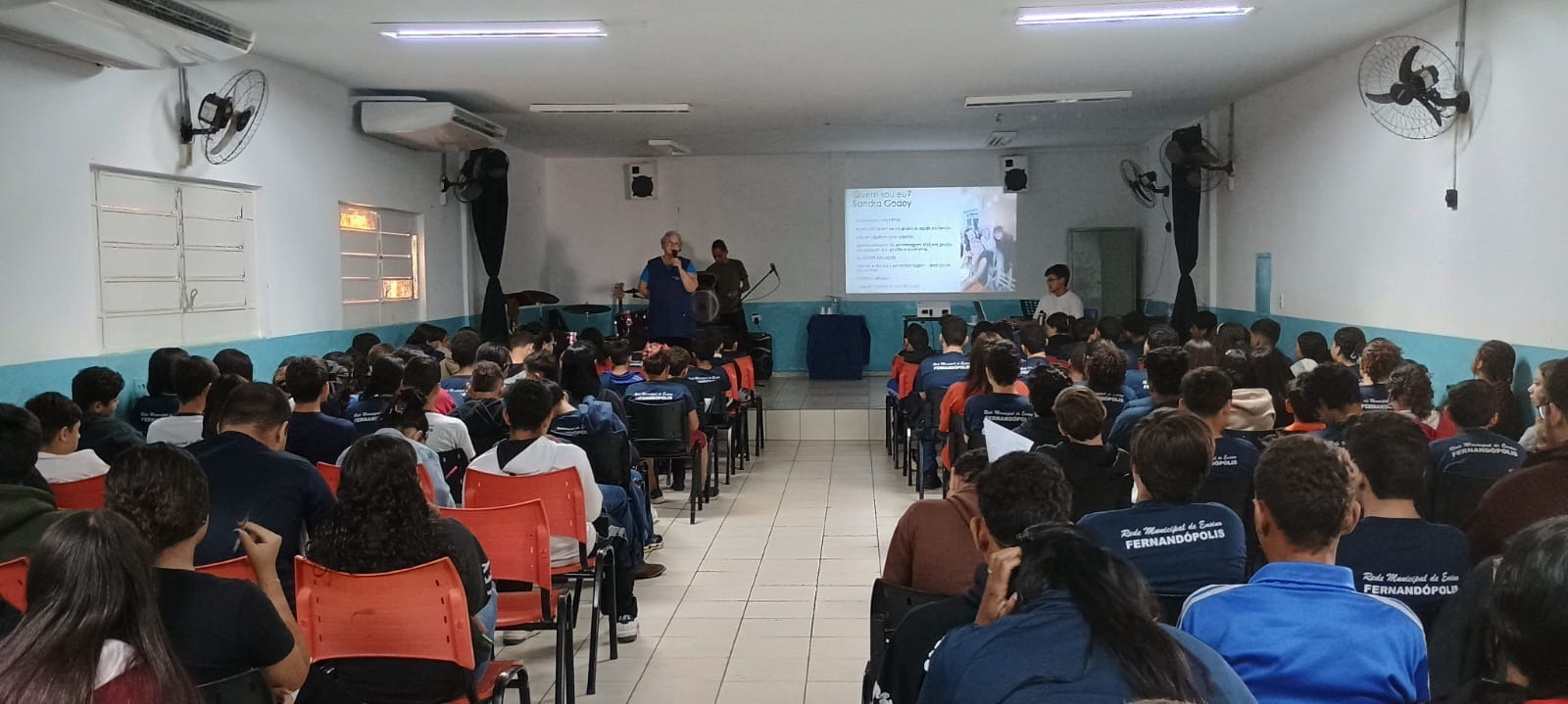 Programa Saúde na Escola orienta alunos sobre gravidez na adolescência em Fernandópolis