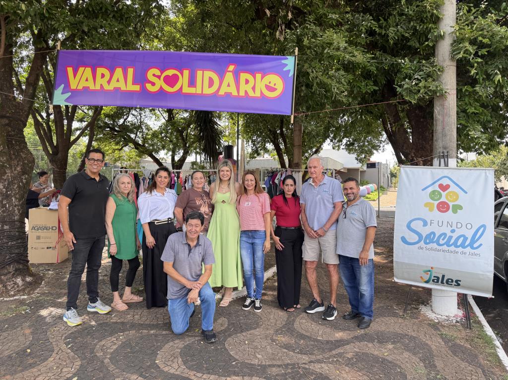 Varal Solidário oferece roupas, calçados e brinquedos gratuitamente à população de Jales