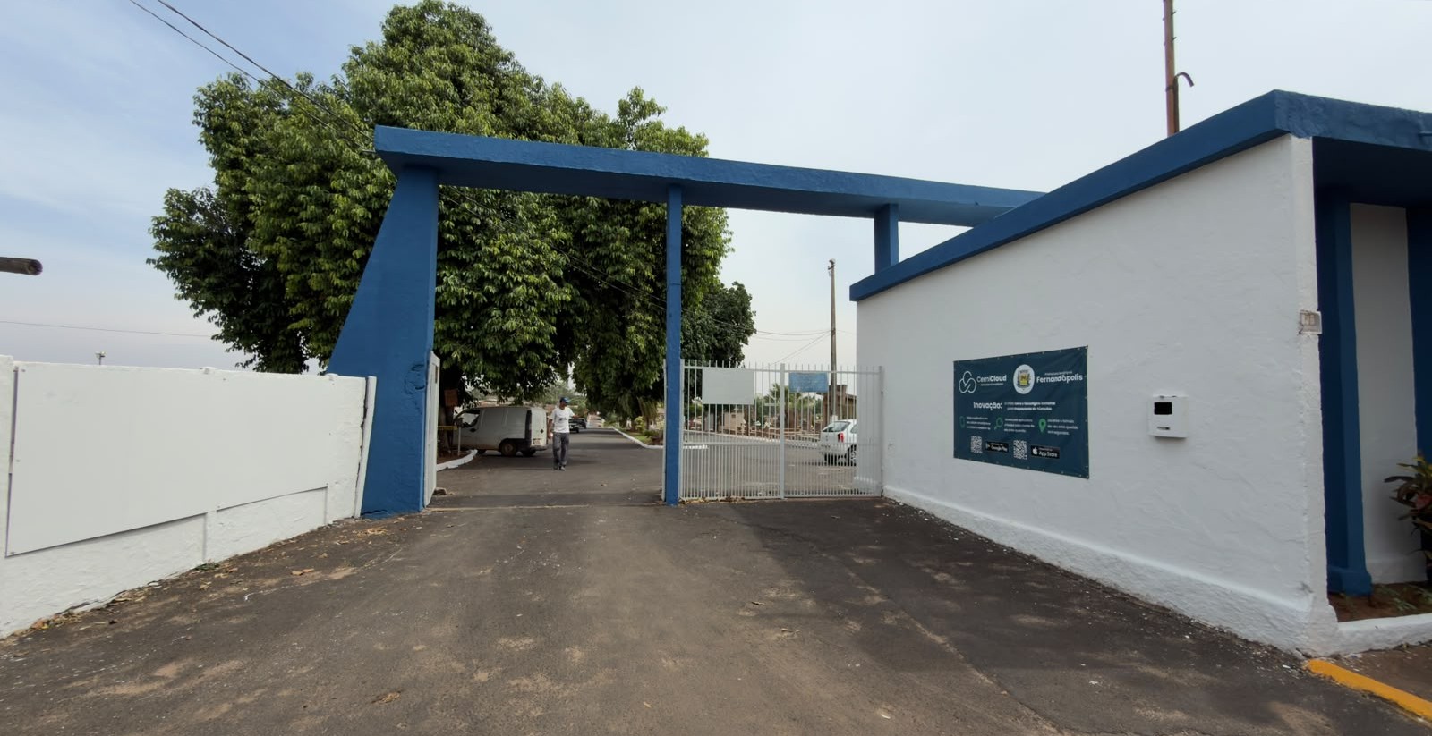 Secretaria de Obras intensifica limpeza, pintura e manutenção nos cemitérios