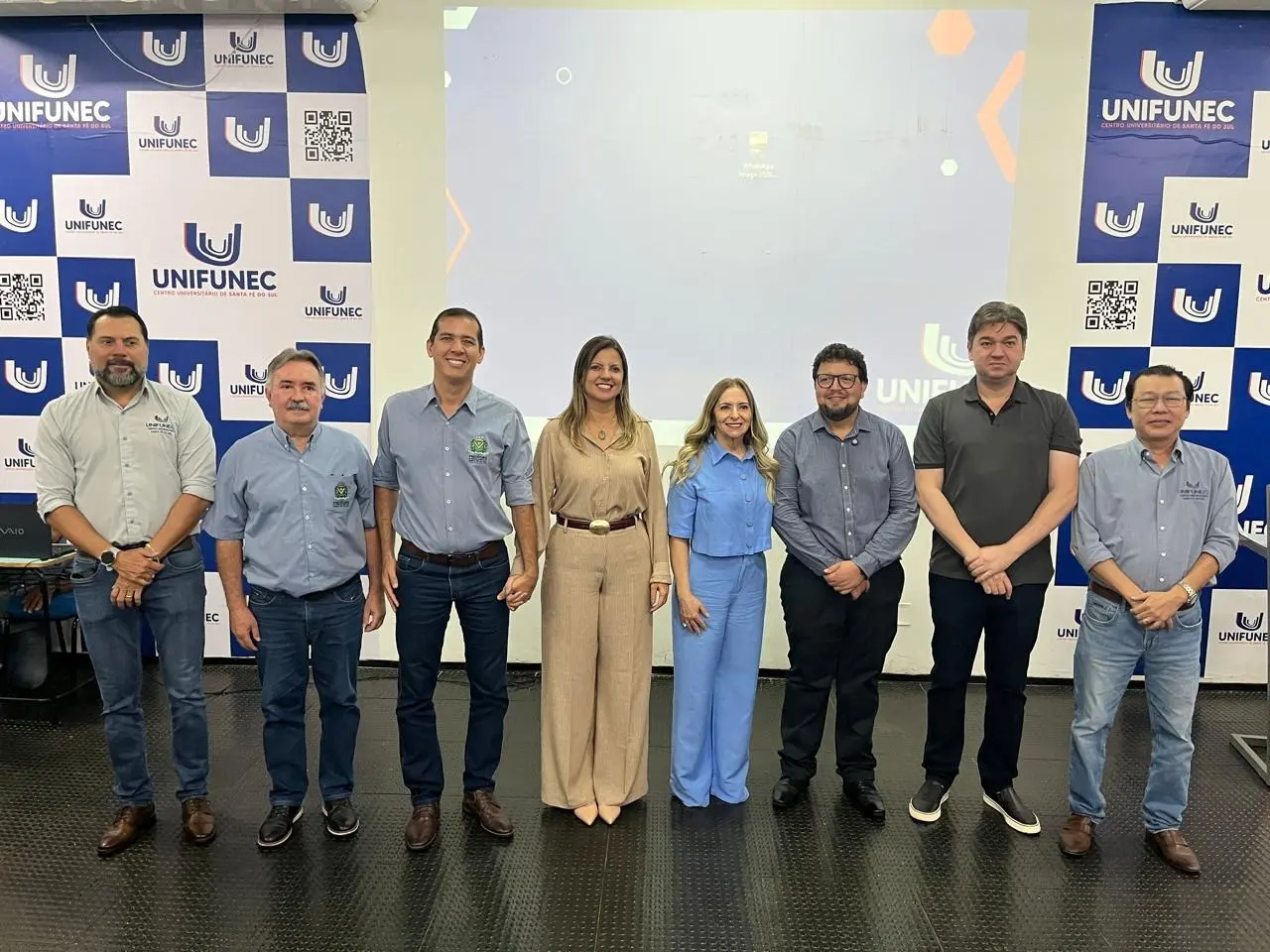 Prefeito Evandro Mura anuncia José Rollemberg como novo presidente do Unifunec e agradece trabalho de Ronaldo Francisco Vieira
